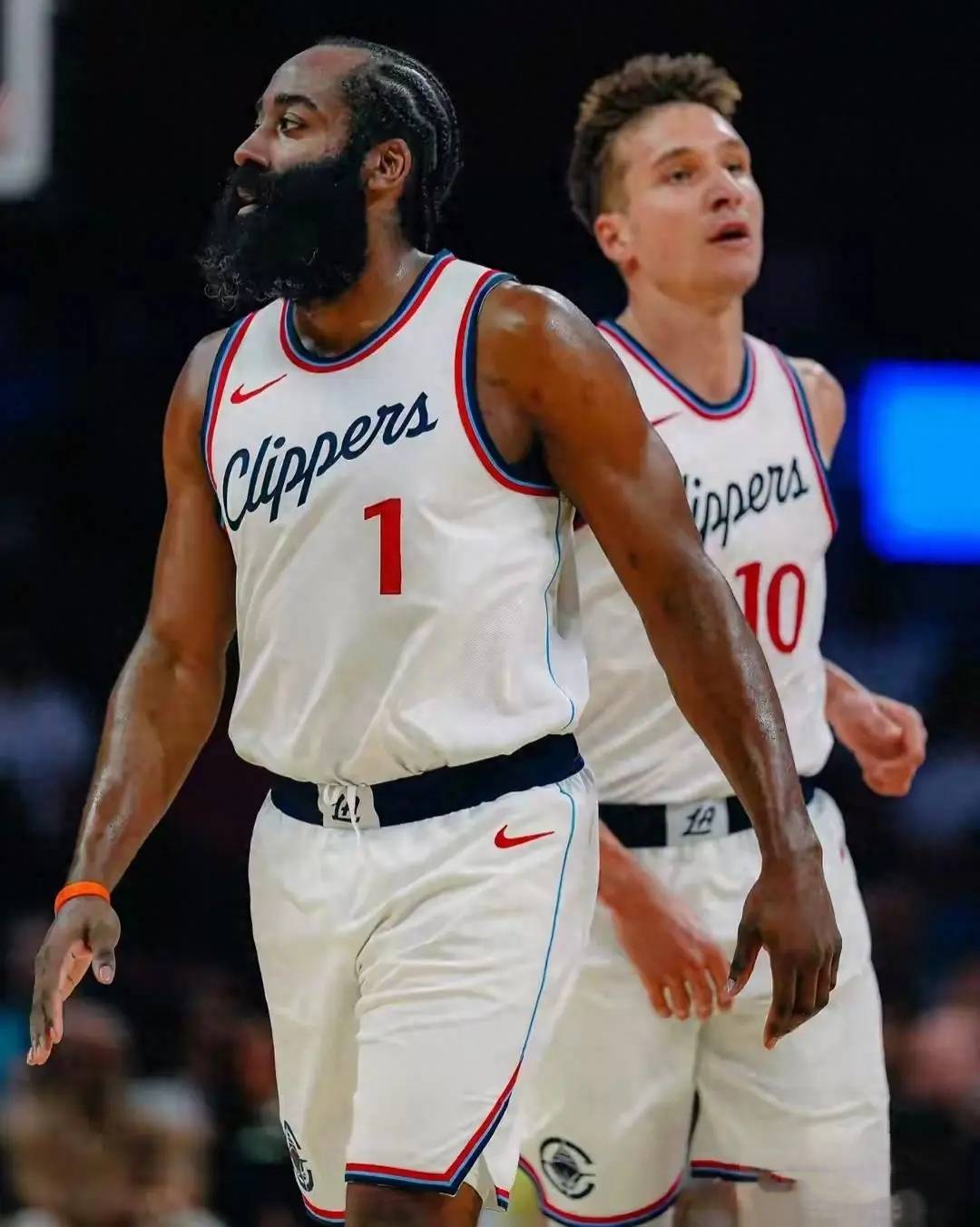  Ning意外战胜快船，重要助攻引爆全场！全场沸腾不已